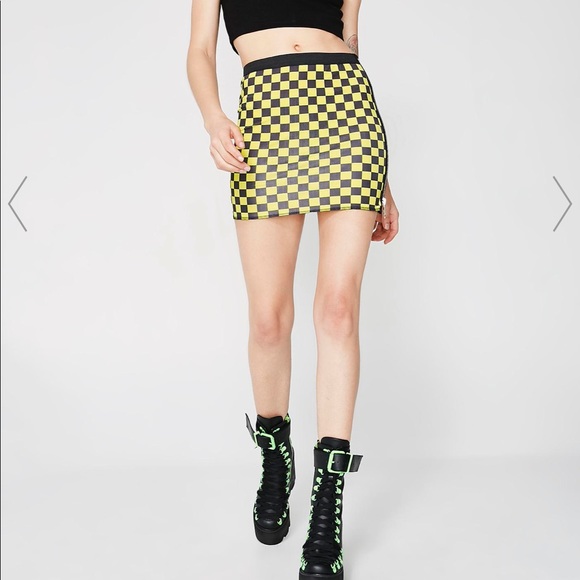 NEW SET🌟 Dolls Kill currentmood crop & skirt - Picture 4 of 7